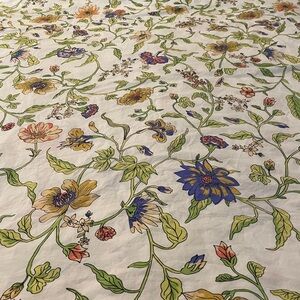 Urban Outfitters Floral Duvet Cover - Ella Vine pattern, 80” wide, includes sham